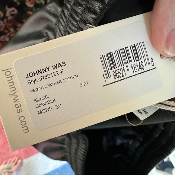 JOHNNY WAS‎ Black Vegan Leather Jogger Buttery Soft Elastic Silk Lined Pants XL - Picture 4 of 11